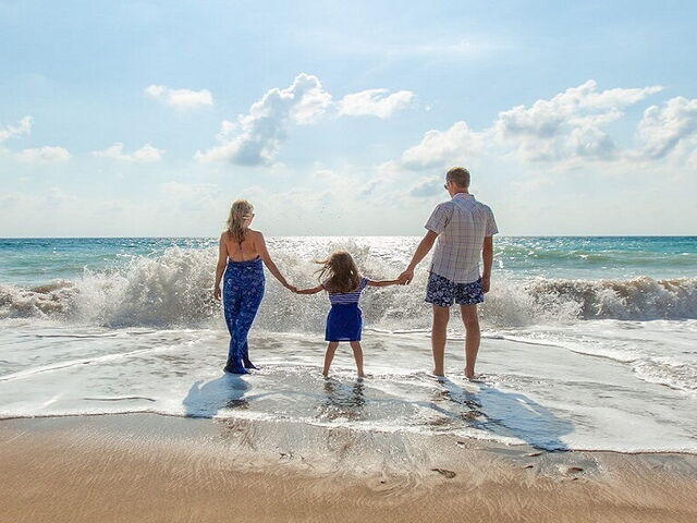 De beste greske øyene for en familieferie med barn