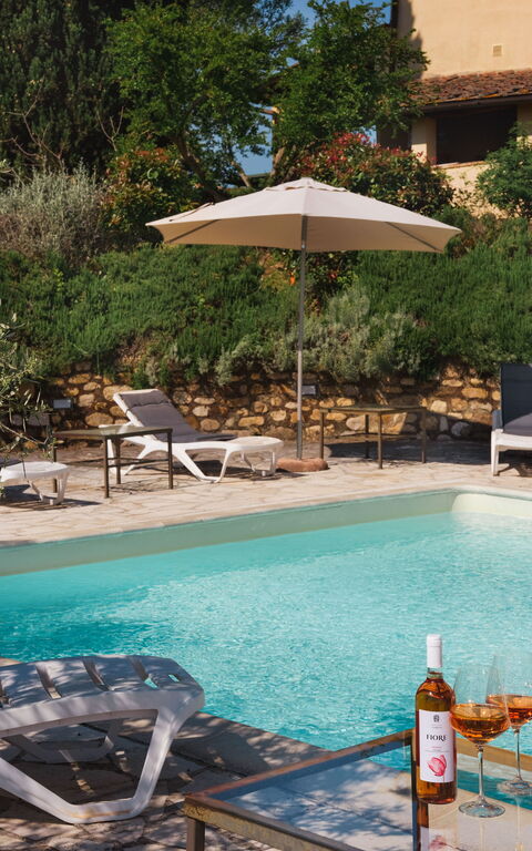 Pozzo Dei Desideri: basseng, Eksteriør, Utendørs