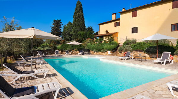 Pozzo dei Desideri: basseng, Eksteriør, Utendørs