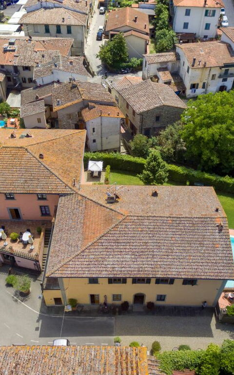 Palazzo a Greve: Utendørs