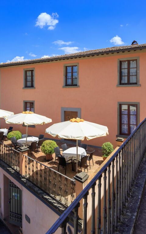 Palazzo a Greve: Eksteriør, Utendørs