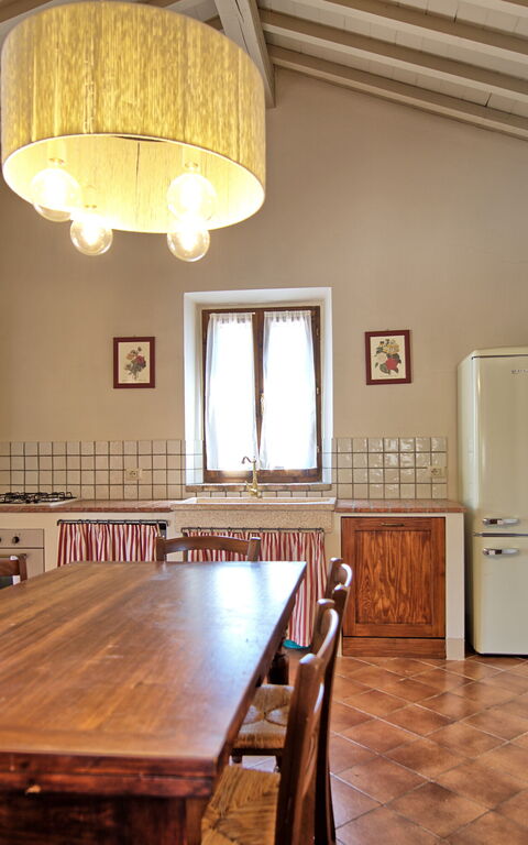 Cuccardino: Kjøkken, Lunsjrom, Stue