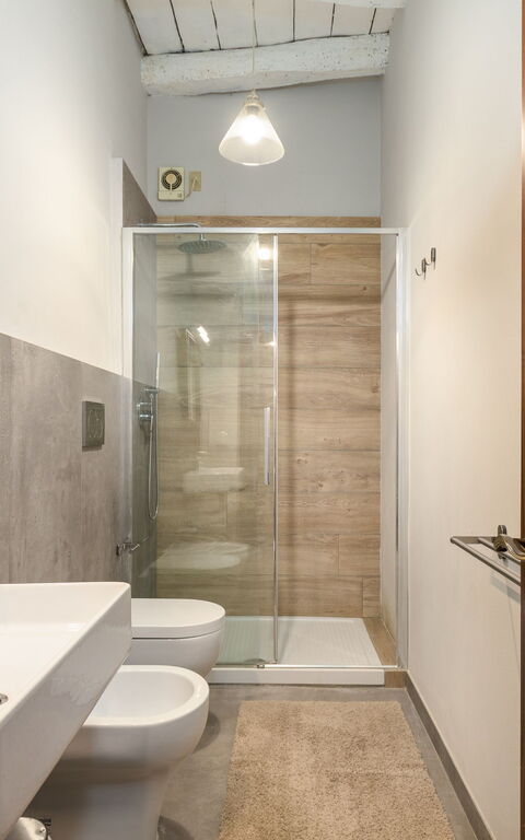 Villa Orchidea: Baderom