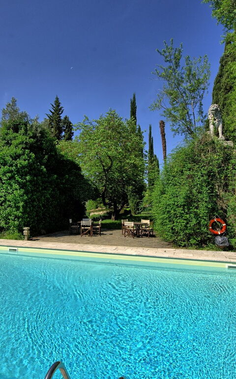 Montegufoni: basseng