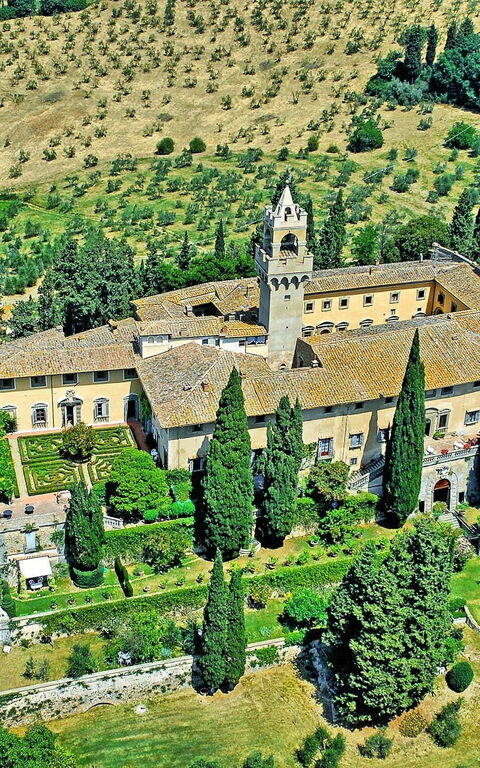 Montegufoni: Eksteriør, Utendørs, Visningar