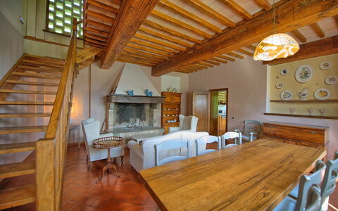 Feriebolig Villa Acciaioli: Lunsjrom, Stue