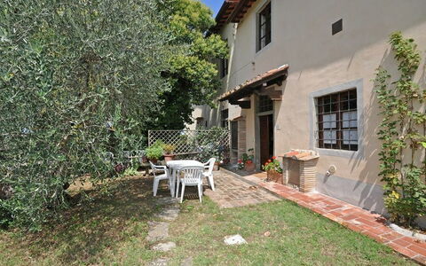 Feriebolig Archi: Eksteriør, Hage