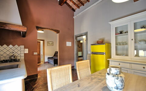 Feriebolig Montegufoni 19b: Kjøkken, Lunsjrom, Stue