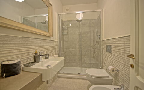 Feriebolig Montegufoni 18: Baderom