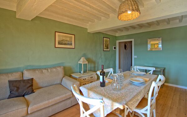 Feriebolig Bellavista: Lunsjrom, Stue