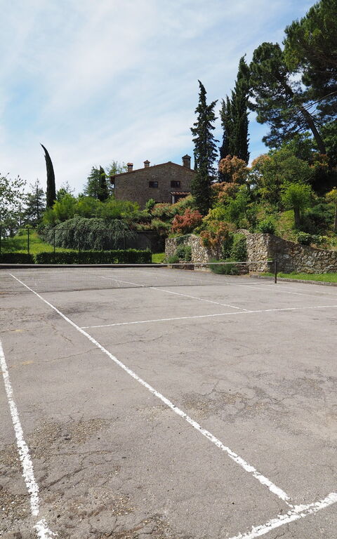 Cornocchio: Aktiviteter, Utendørs