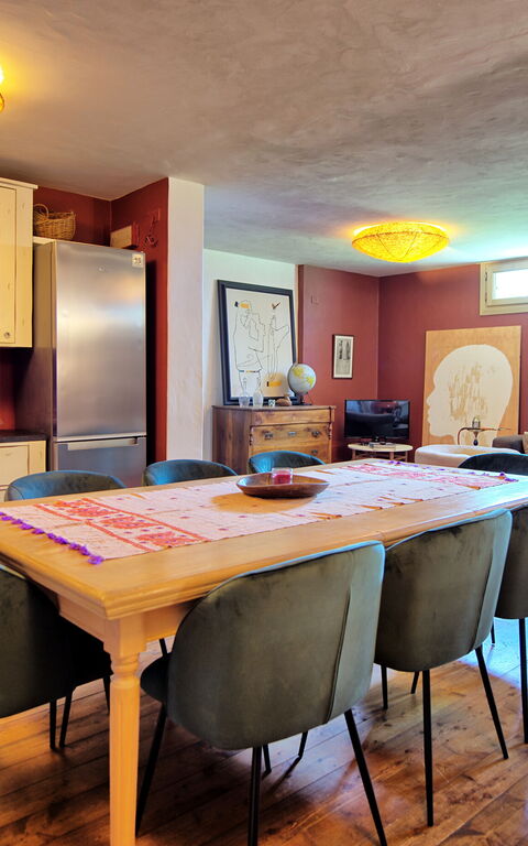 Villa Oliveta: Kjøkken, Lunsjrom, Stue