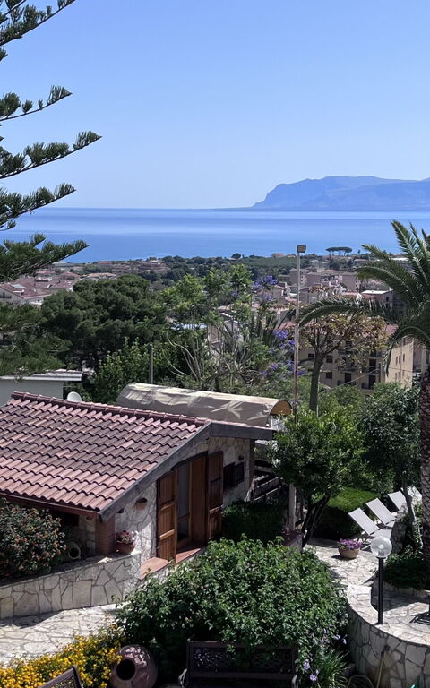 Castellammare: Eksteriør, Visningar