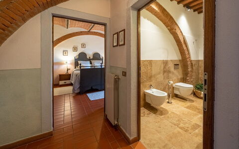 Feriebolig Montelopio 3: Baderom, Romdetaljer