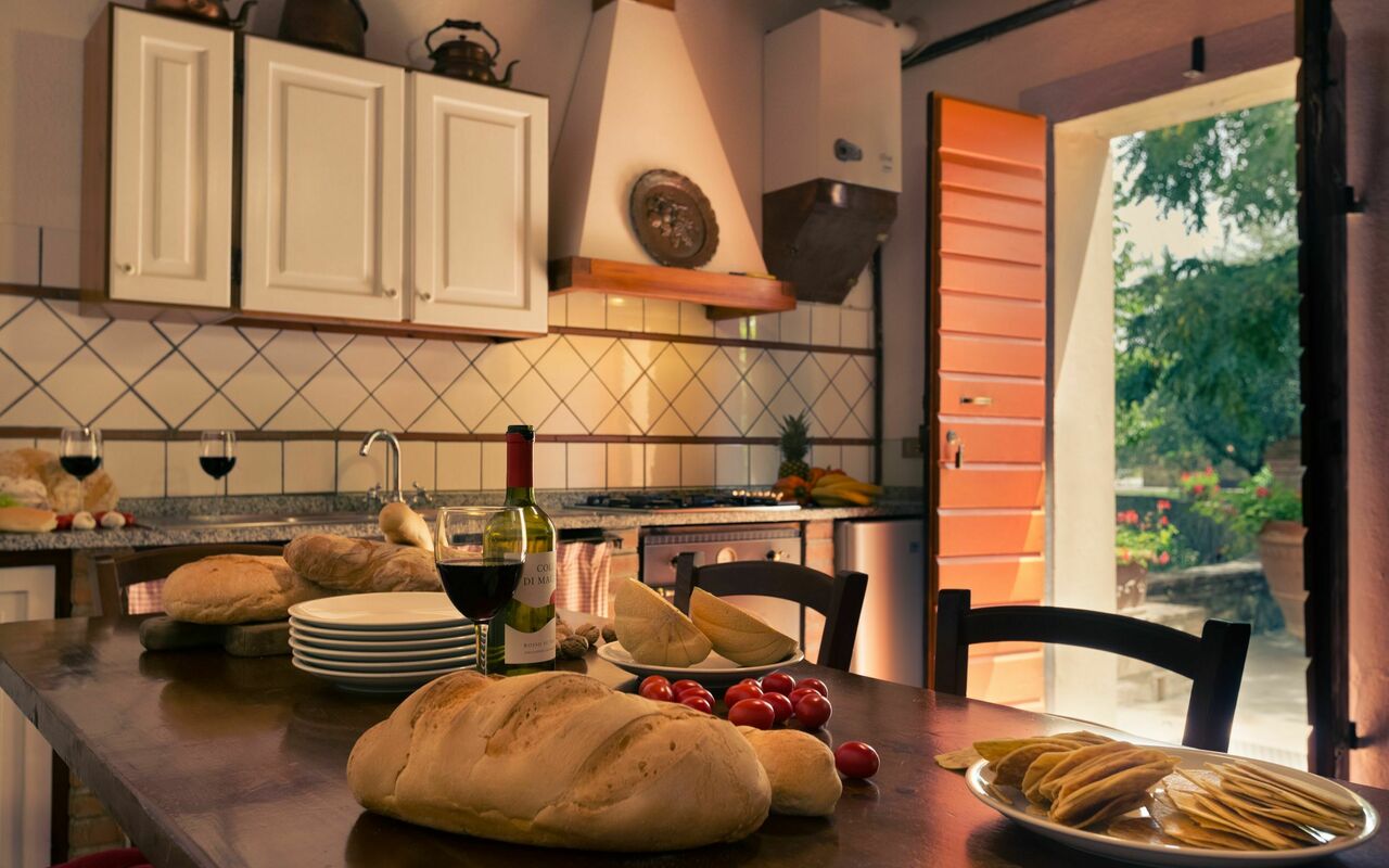 Feriebolig Montelopio 3: Kjøkken, Lunsjrom, Mat, Stue