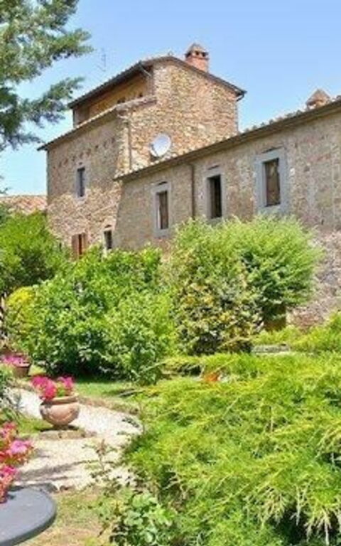 San Pietro: Eksteriør, Hage