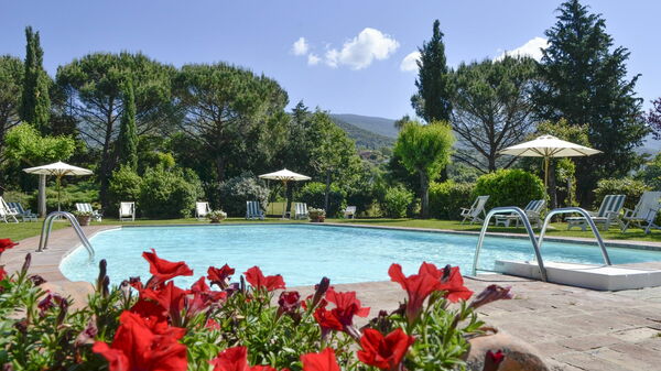 San Pietro: basseng, Hage