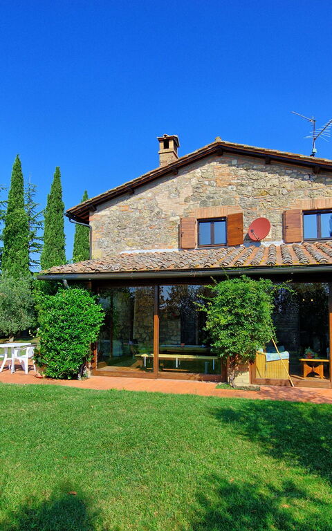 Casale Giulio: Eksteriør, Utendørs