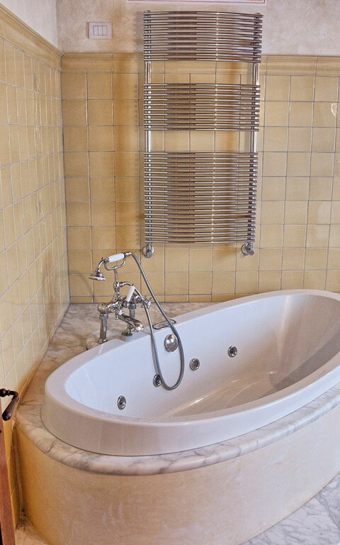 Villa Petrognano: Baderom