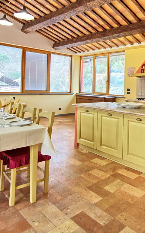 Villa Contessa: Kjøkken, Lunsjrom