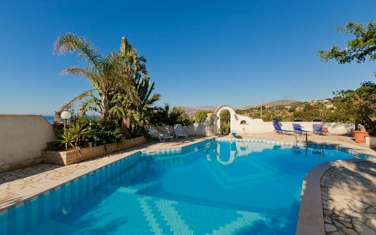 Villa Erice: basseng