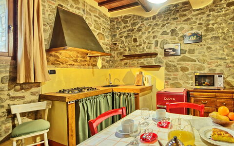 Feriebolig Orietta 1: Kjøkken, Lunsjrom, Stue