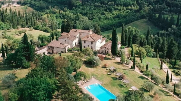 Le Fonti: basseng, Visningar