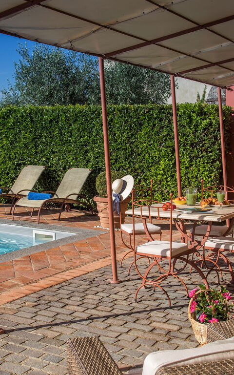 Villa Angelica: basseng, Eksteriør, Utendørs