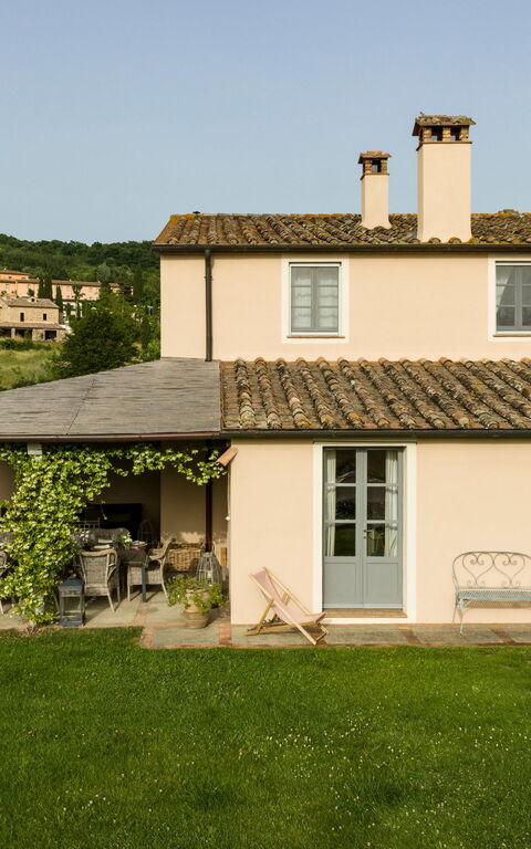 Villa Danilo: Balkong / terrasse / uteplass, Eksteriør, Hage, Utendørs