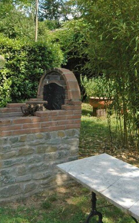 Villa Elisa: Eksteriør, Hage