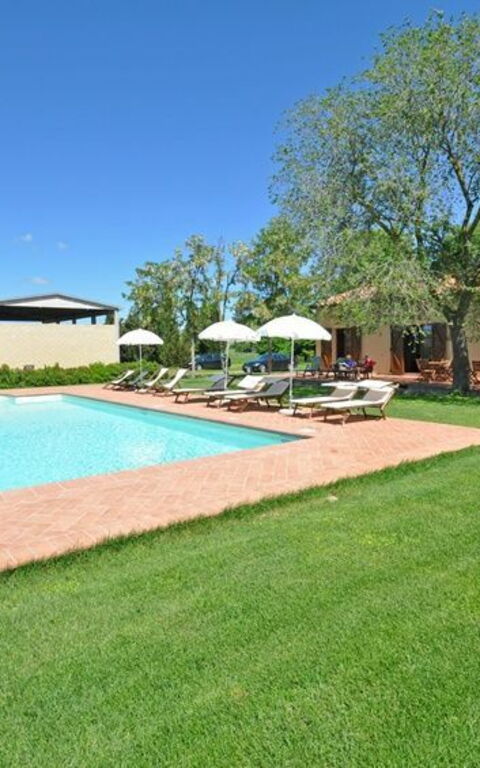 Pienza: basseng, Hage