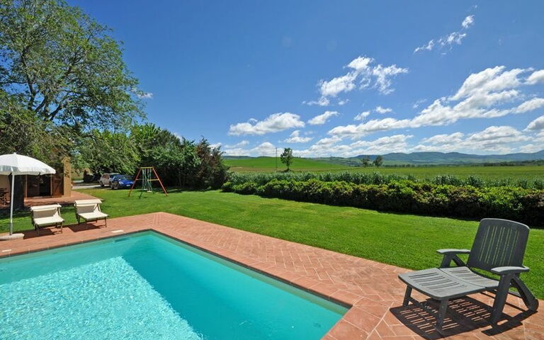 Pienza: basseng, Hage