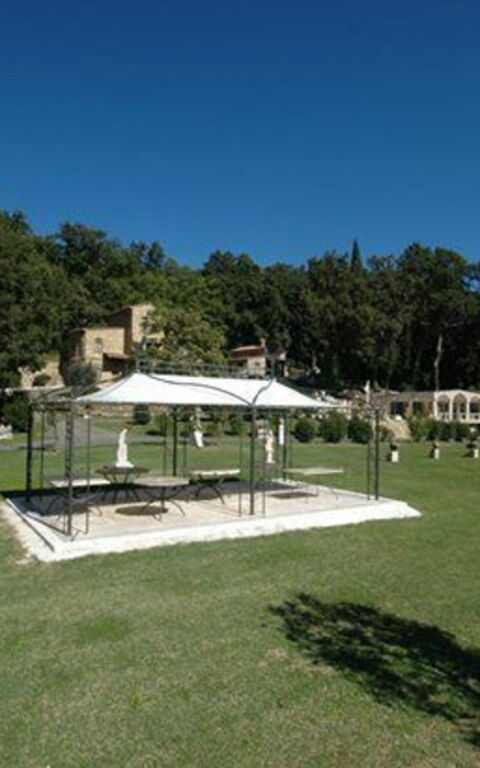 Le Querciolaie: Hage