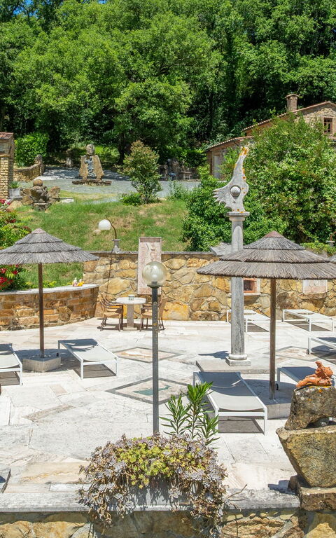 Le Querciolaie with Geothermal Pool: Utendørs