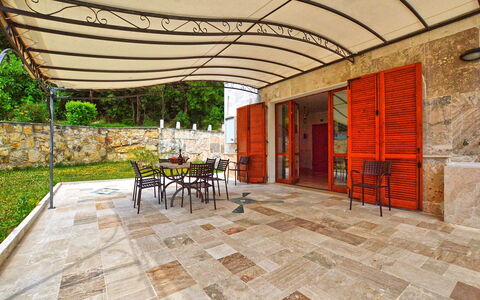 Feriebolig Dependance 1: Eksteriør, Hage, Utendørs