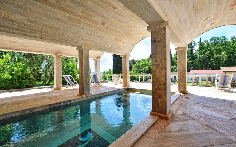 Le Querciolaie: basseng