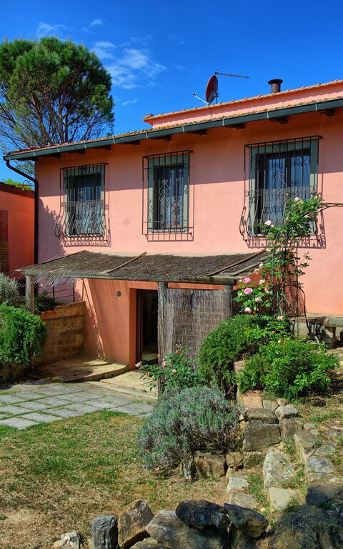 Casa Cipressi: Eksteriør, Hage