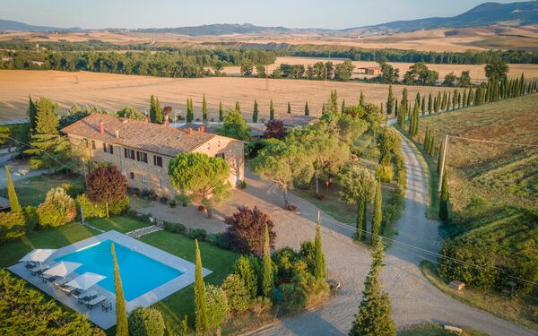 Villa Cassia: basseng, Visningar