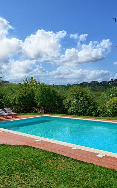 San Carlo: basseng, Hage