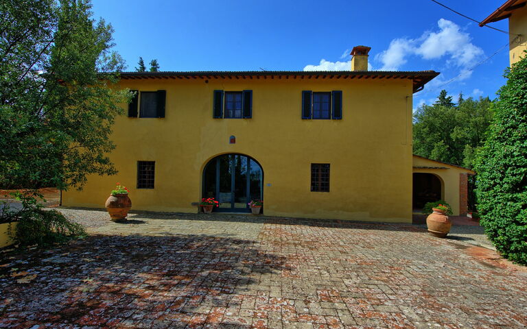 San Carlo: Eksteriør
