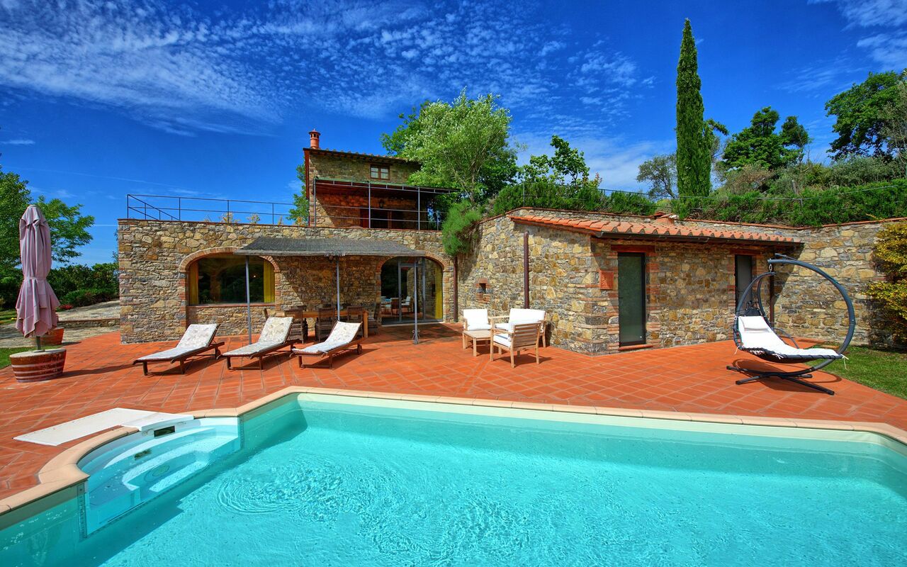 Villa Barbischio: basseng, Hage