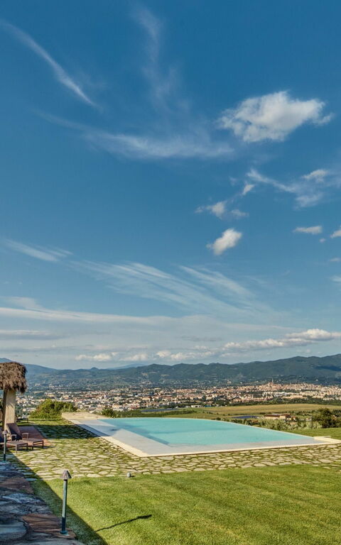 Villa Agazzi: basseng, Visningar