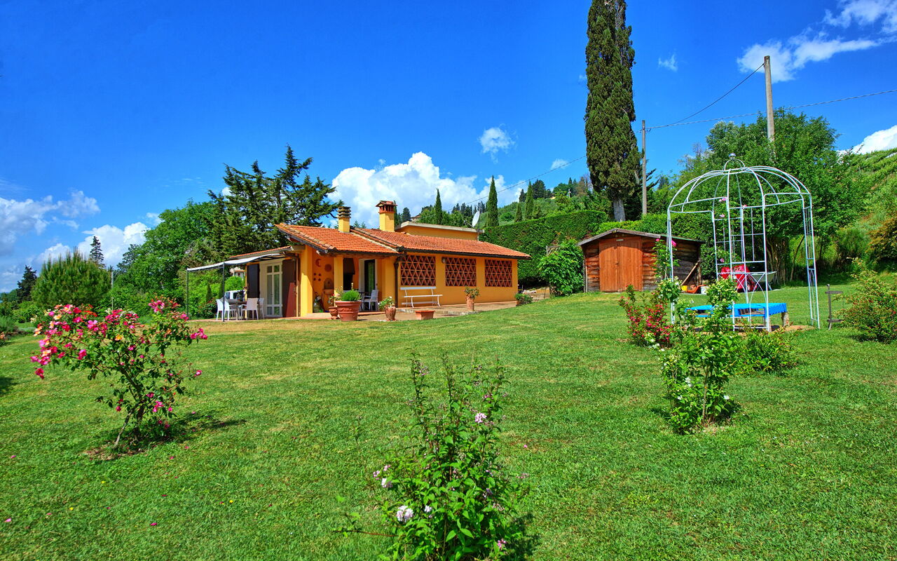 Casa Ovile: Hage