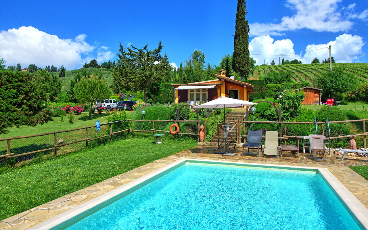 Casa Ovile: basseng, Hage, Utendørs