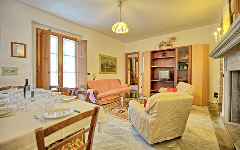 Feriebolig Rondini: Lunsjrom, Stue