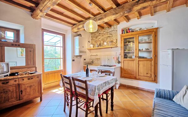 Feriebolig Rustico: Kjøkken, Lunsjrom, Stue