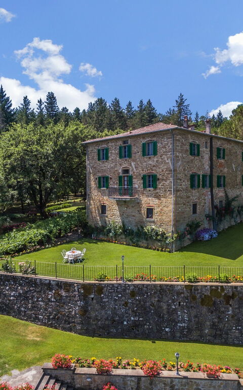 Palazzo Rosadi: Hage