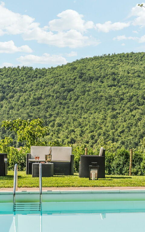 Torre Del Cielo: basseng, Hage