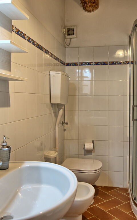 Querciolaia: Baderom