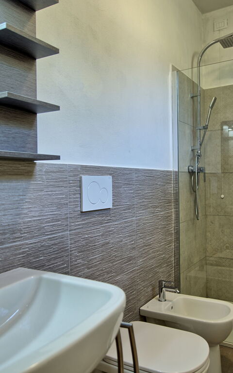 Querciolaia: Baderom